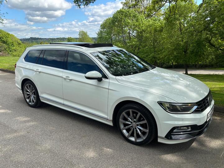 Volkswagen Passat 2.0 TDI BlueMotion Tech R-Line DSG Euro 6 (s/s) 5dr Volkswagen Passat 2.0 TDI BlueMotion Tech R-Line DSG Euro 6 (s/s) 5dr