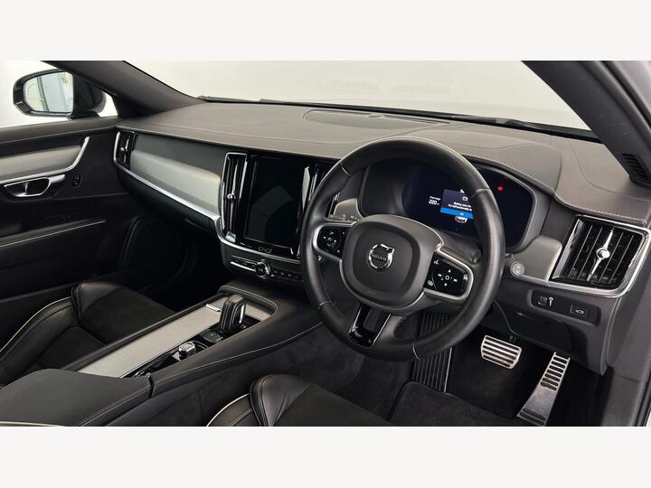 Volvo V90 2.0 B4 MHEV R-Design Auto Euro 6 (s/s) 5dr
