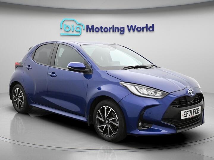 Toyota Yaris 1.5 VVT-h Design E-CVT Euro 6 (s/s) 5dr