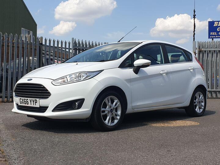 Ford Fiesta 1.25 Zetec Euro 6 5dr
