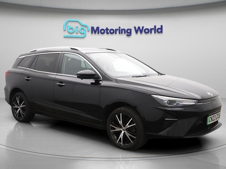 MG MG5 61.1kWh Trophy Long Range Auto 5dr