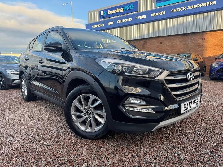 Hyundai TUCSON 1.7 CRDi Blue Drive SE Nav DCT Euro 6 (s/s) 5dr Hyundai TUCSON 1.7 CRDi Blue Drive SE Nav DCT Euro 6 (s/s) 5dr