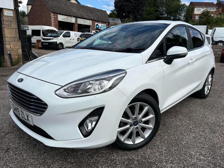 Ford Fiesta 1.0T EcoBoost Titanium Euro 6 (s/s) 5dr