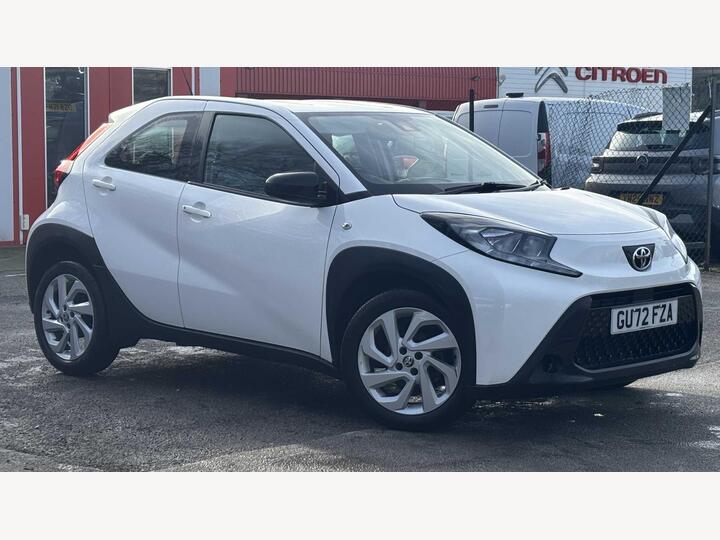 Toyota AYGO X HATCHBACK 1.0 VVT-i Pure Euro 6 (s/s) 5dr
