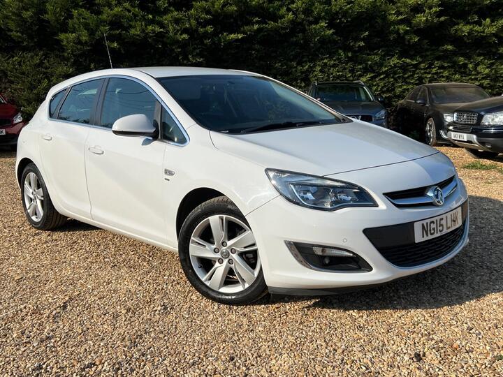 Vauxhall Astra 2.0 CDTi EcoFLEX SRi Euro 5 (s/s) 5dr