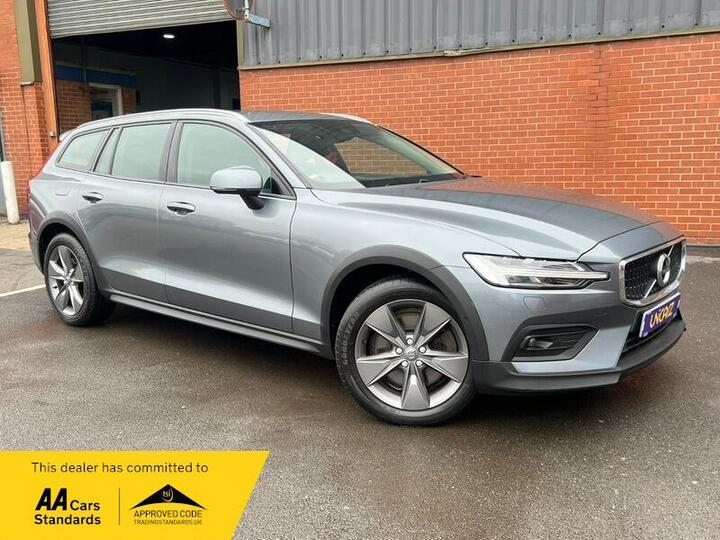 Volvo V60 Cross Country 2.0 D4 Auto AWD Euro 6 (s/s) 5dr