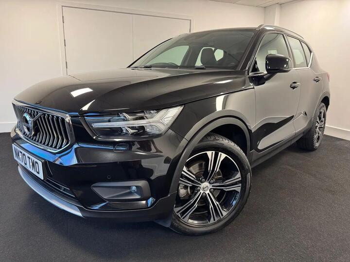 Volvo XC40 2.0 B4 MHEV Inscription Pro Auto Euro 6 (s/s) 5dr