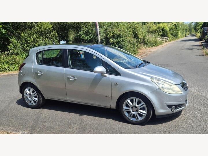 Vauxhall Corsa 1.4i 16v Design 5dr (a/c)