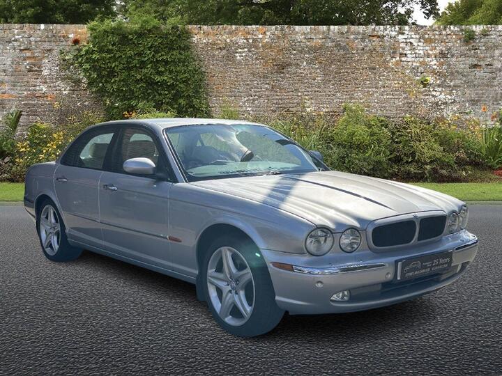 Jaguar XJ 3.6 XJ8 SE 4dr