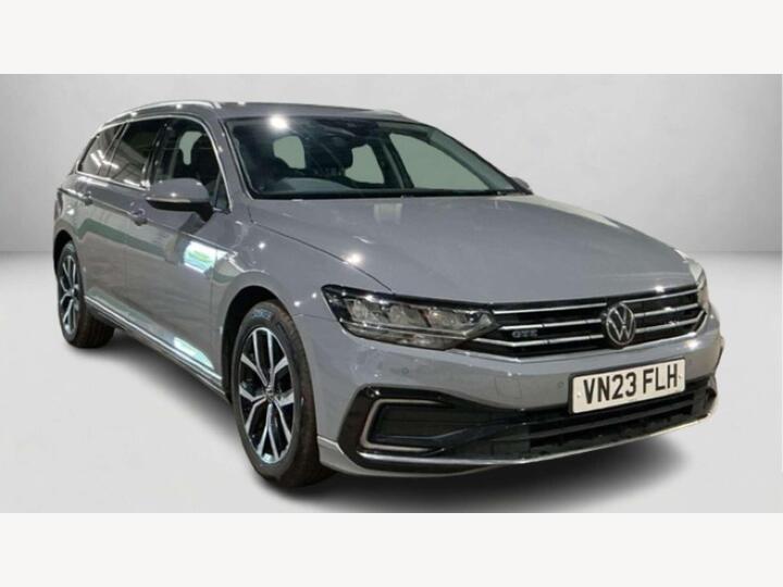 Volkswagen PASSAT 1.4 TSI 13kWh GTE DSG Euro 6 (s/s) 5dr