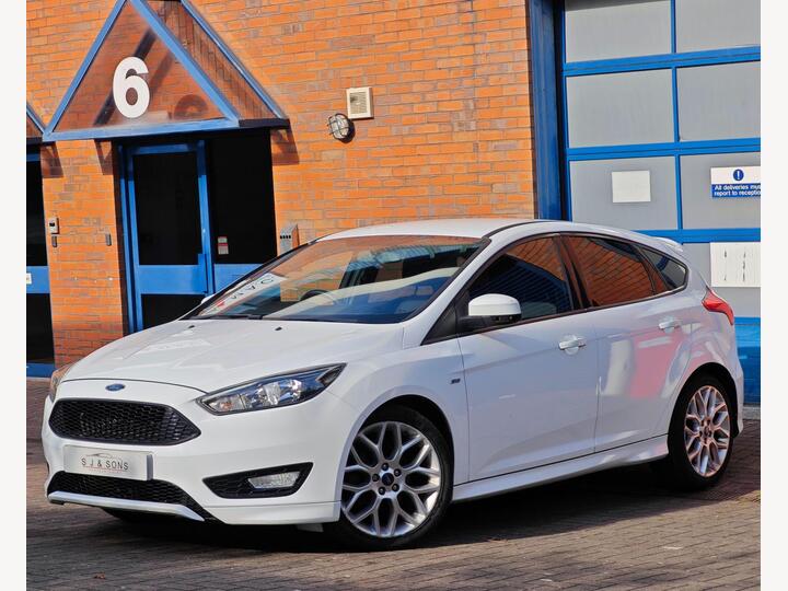 Ford Focus 1.0T EcoBoost ST-Line Euro 6 (s/s) 5dr