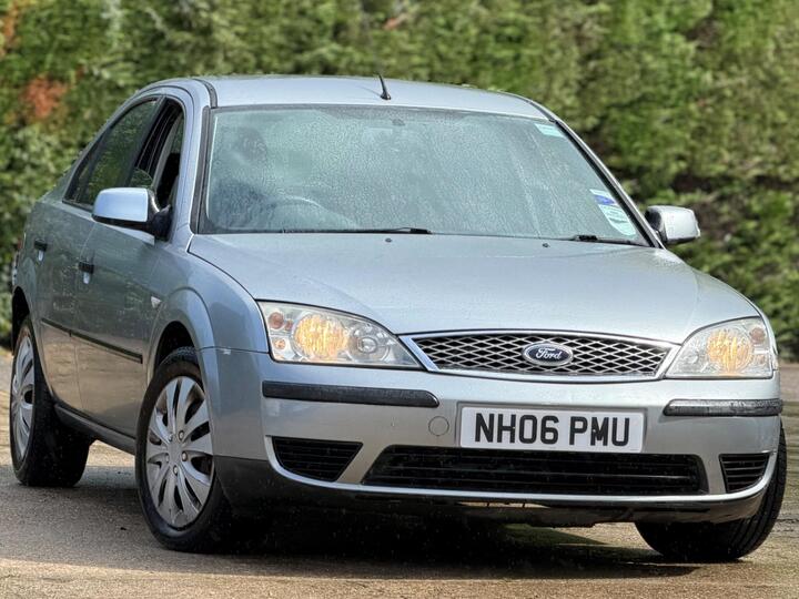Ford Mondeo 2.0 LX 5dr