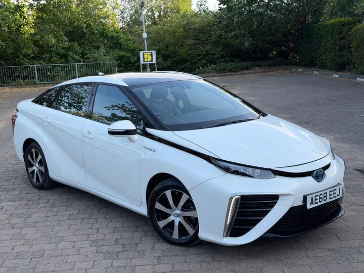 Toyota Mirai Fuel Cell Auto 4dr