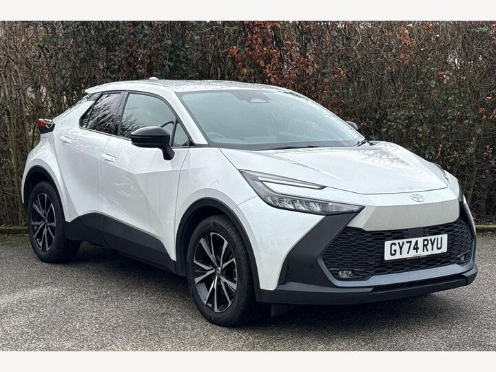 Toyota C-HR 2.0 VVT 13.6kWh Design CVT Euro 6 (s/s) 5dr Toyota C-HR 2.0 VVT 13.6kWh Design CVT Euro 6 (s/s) 5dr