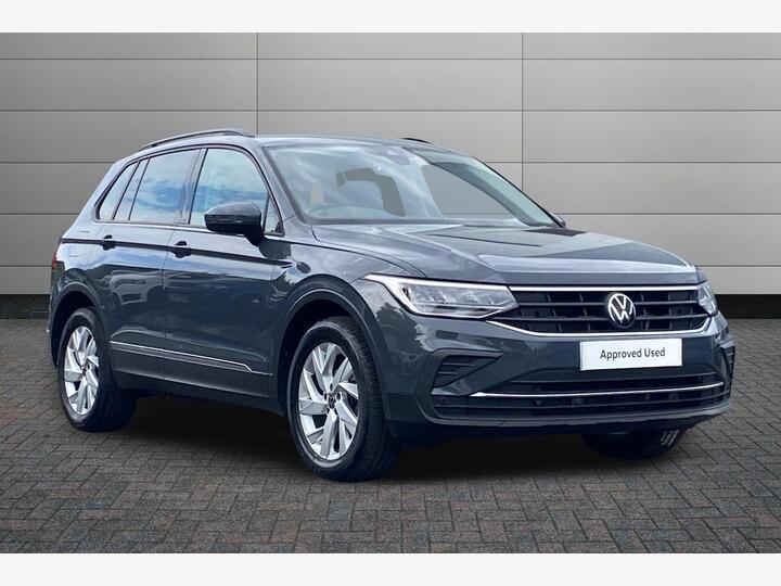Volkswagen Tiguan 1.5 TSI Life Euro 6 (s/s) 5dr