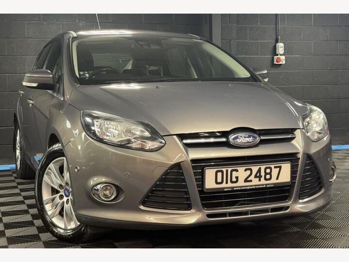 Ford Focus 2.0 TDCi Titanium Navigator Powershift Euro 5 5dr