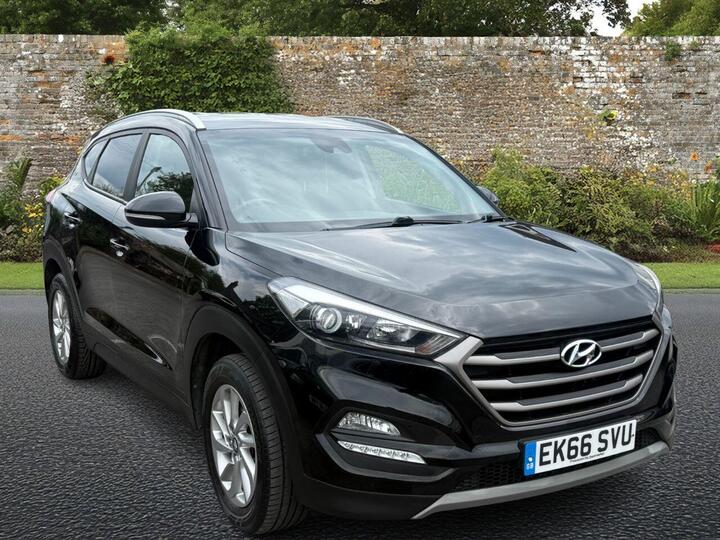 Hyundai TUCSON 1.7 CRDi Blue Drive SE Nav Euro 6 (s/s) 5dr
