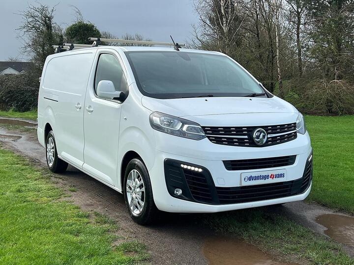 Vauxhall Vivaro Turbo D 2900 Sportive Panel Van 1.5 Manual Diesel Vauxhall Vivaro Turbo D 2900 Sportive Panel Van 1.5 Manual Diesel