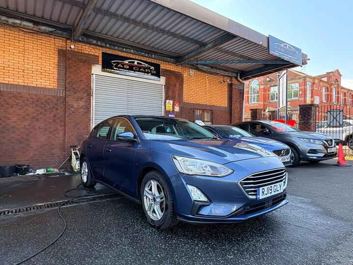 Ford Focus 1.0T EcoBoost Zetec Euro 6 (s/s) 5dr
