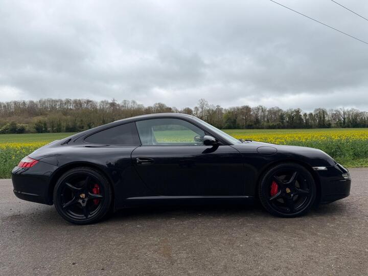Porsche 911 3.8 997 Carrera S 2dr Porsche 911 3.8 997 Carrera S 2dr