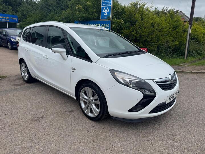Vauxhall Zafira Tourer 1.4i Turbo SRi Euro 6 5dr Vauxhall Zafira Tourer 1.4i Turbo SRi Euro 6 5dr