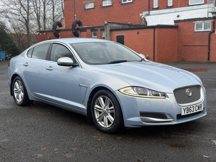 Jaguar XF 2.2d Luxury Auto Euro 5 (s/s) 4dr