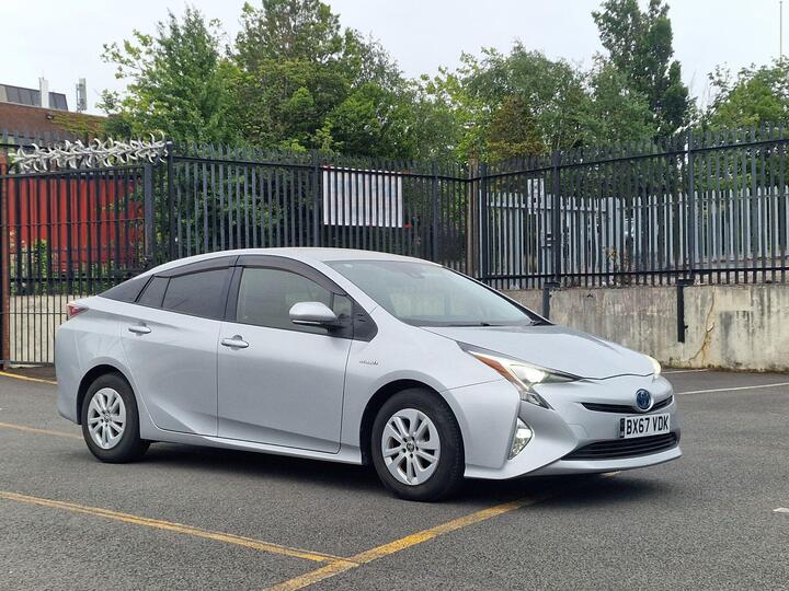 Toyota Prius Hybrid Auto Economical 4 Taxi & Family Toyota Prius Hybrid Auto Economical 4 Taxi & Family