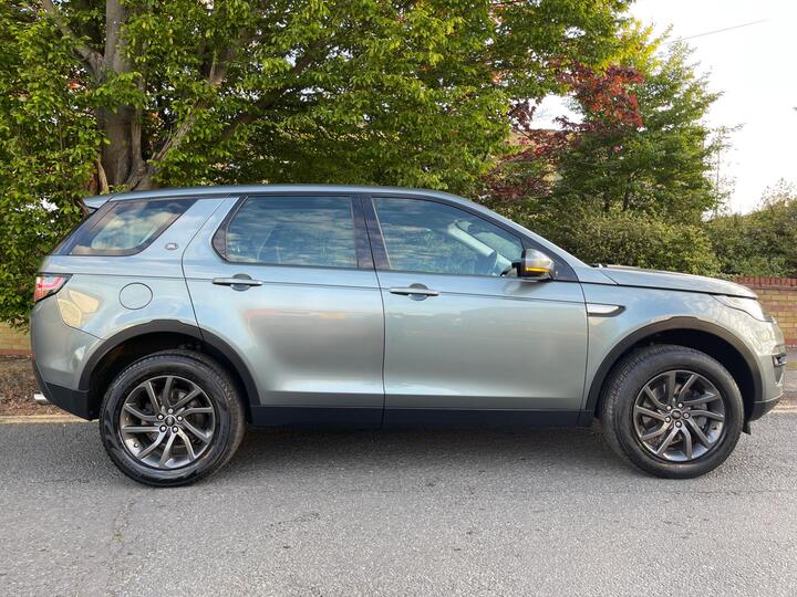Land Rover Discovery Sport 2.0 TD4 HSE Auto 4WD Euro 6 (s/s) 5dr