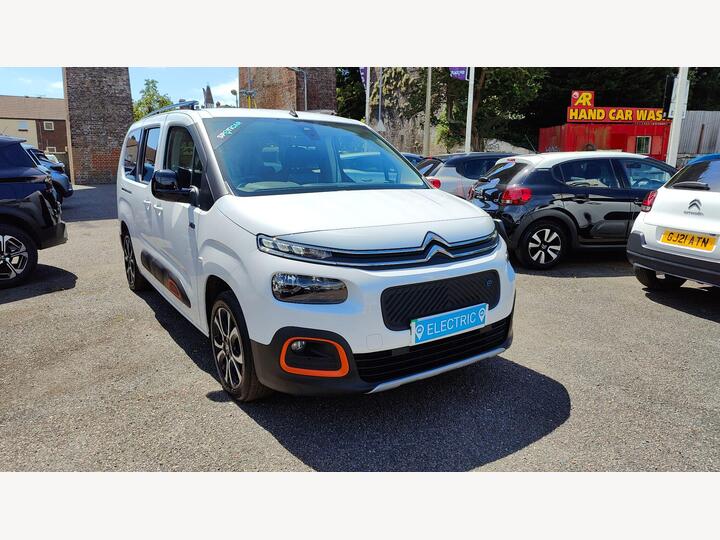 Citroen E-Berlingo 50kWh Flair XTR XL Auto 5dr (7.4kW Charger) Citroen E-Berlingo 50kWh Flair XTR XL Auto 5dr (7.4kW Charger)
