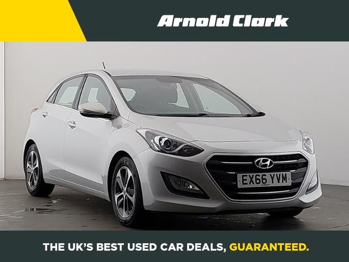 Hyundai I30 1.4 Blue Drive SE Nav Euro 6 (s/s) 5dr Hyundai I30 1.4 Blue Drive SE Nav Euro 6 (s/s) 5dr