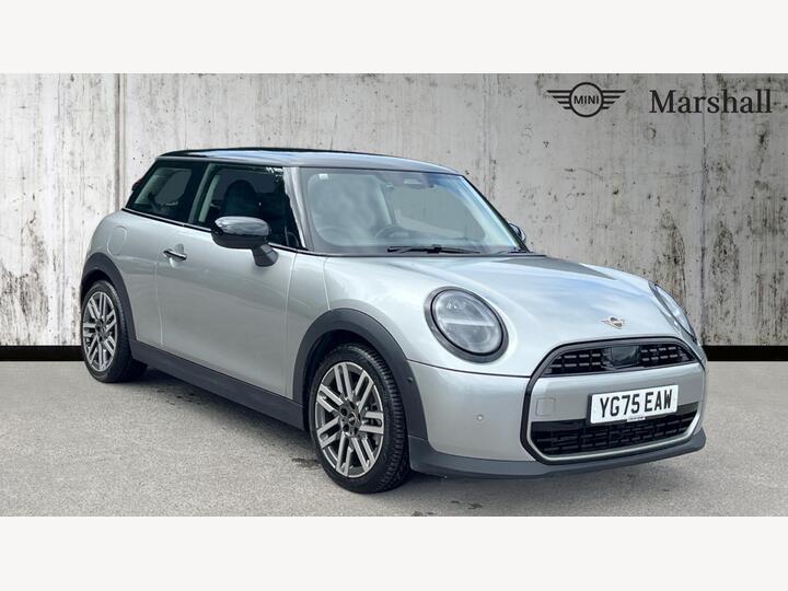 MINI Hatch 1.5C Classic Steptronic Euro 6 (s/s) 3dr