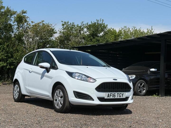 Ford Fiesta 1.25 Studio Euro 6 3dr