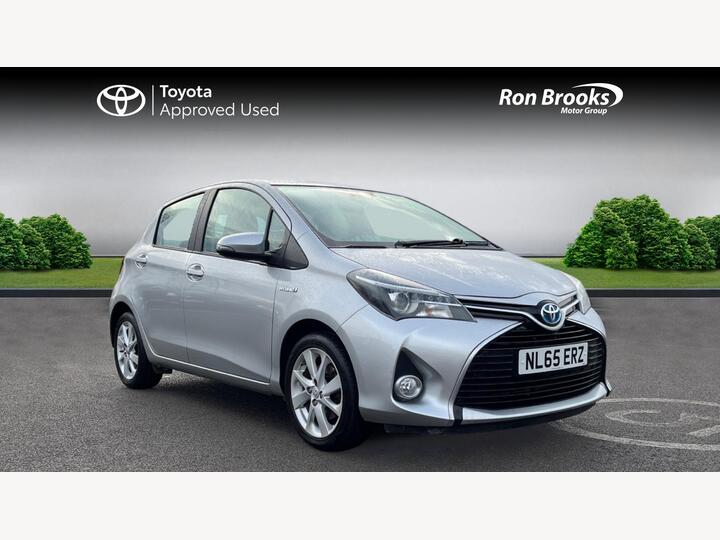 Toyota Yaris 1.5 VVT-h Excel E-CVT Euro 6 5dr (15in Alloy)