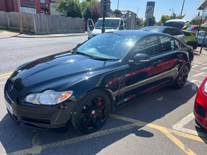 Jaguar XF 3.0d V6 Luxury Auto Euro 5 4dr