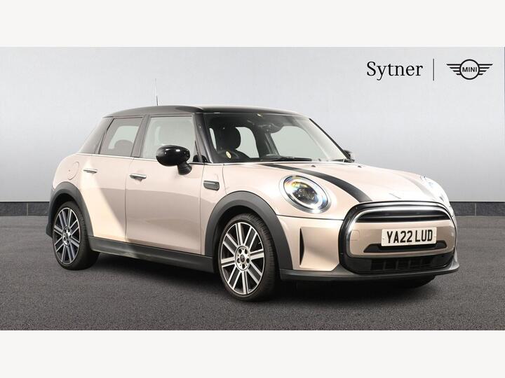 MINI Hatch 1.5 Cooper Exclusive Steptronic Euro 6 (s/s) 5dr