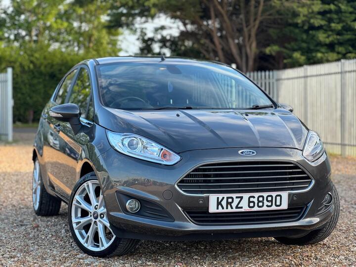 Ford Fiesta 1.0T EcoBoost Titanium Euro 6 (s/s) 5dr