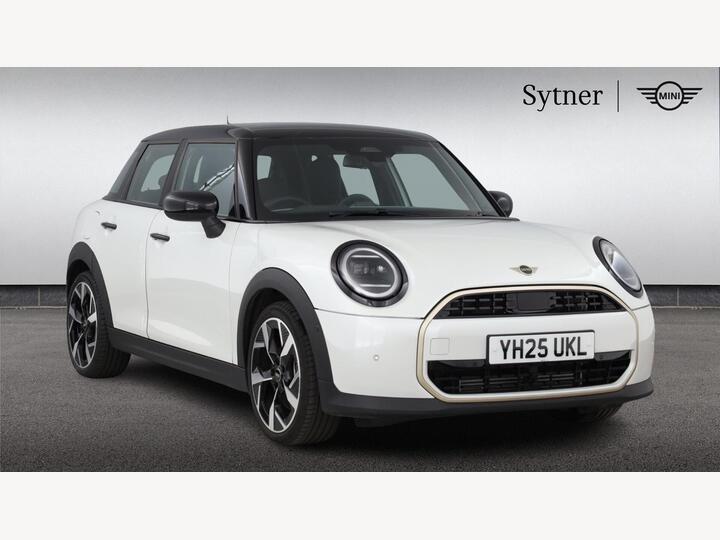 MINI Hatch 1.5C Exclusive Steptronic Euro 6 (s/s) 5dr