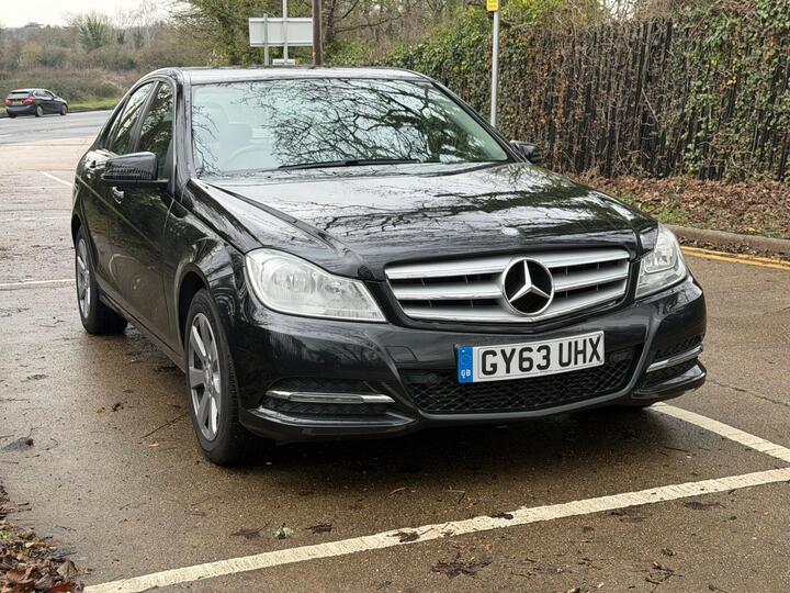 Mercedes-Benz C Class 2.1 C220 CDI Executive SE (Premium) G-Tronic+ Euro 5 (s/s) 4dr