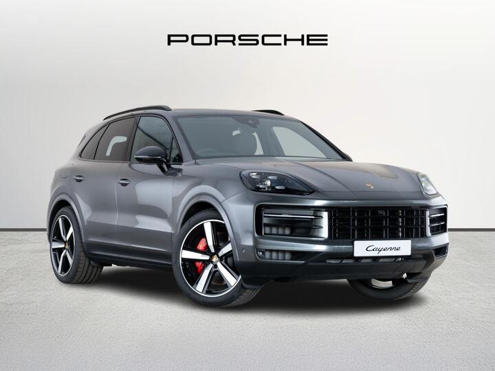Porsche Cayenne 4.0T V8 S TiptronicS 4WD Euro 6 (s/s) 5dr Porsche Cayenne 4.0T V8 S TiptronicS 4WD Euro 6 (s/s) 5dr