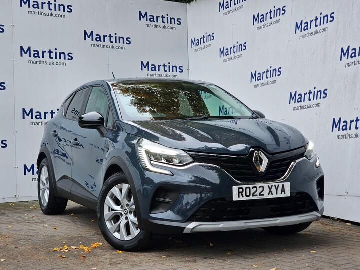 Renault Captur 1.6 E-TECH Iconic Edition Auto Euro 6 (s/s) 5dr