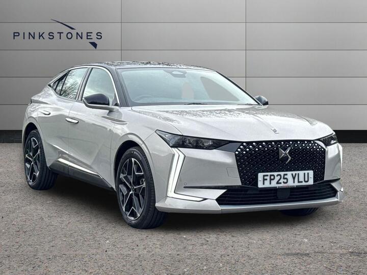 DS AUTOMOBILES DS 4 1.5 BlueHDi Pallas EAT8 Euro 6 (s/s) 5dr DS AUTOMOBILES DS 4 1.5 BlueHDi Pallas EAT8 Euro 6 (s/s) 5dr