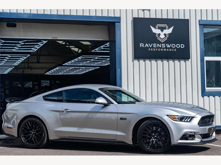 Ford MUSTANG 5.0 V8 GT Fastback Euro 6 2dr