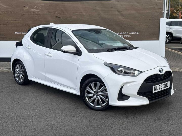 Toyota Yaris 1.5 VVT-h Icon E-CVT Euro 6 (s/s) 5dr