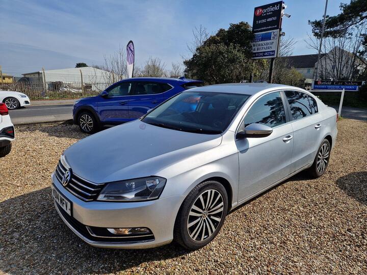 Volkswagen Passat 2.0 TDI BlueMotion Tech Sport DSG Euro 5 (s/s) 4dr