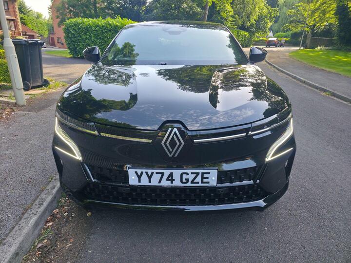 Renault Megane E-Tech Comfort Range 60kWh Techno Auto 5dr (22kW Charger)
