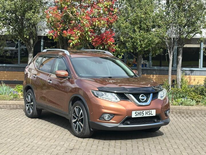 Nissan X-Trail 1.6 DCi Tekna 4WD Euro 5 (s/s) 5dr Nissan X-Trail 1.6 DCi Tekna 4WD Euro 5 (s/s) 5dr