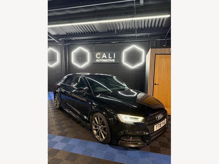 Audi A3 1.5 TFSI CoD Black Edition S Tronic Euro 6 (s/s) 4dr