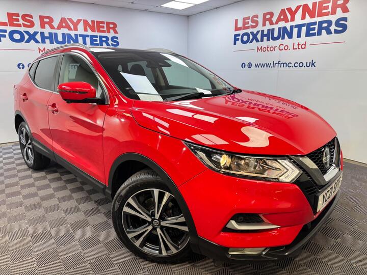 Nissan Qashqai 1.3 DIG-T N-Connecta Euro 6 (s/s) 5dr