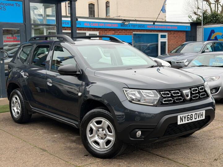 Dacia Duster 1.6 SCe Essential Euro 6 (s/s) 5dr