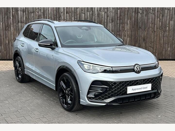 Volkswagen Tiguan 1.5 ETSI MHEV R-Line DSG Euro 6 (s/s) 5dr